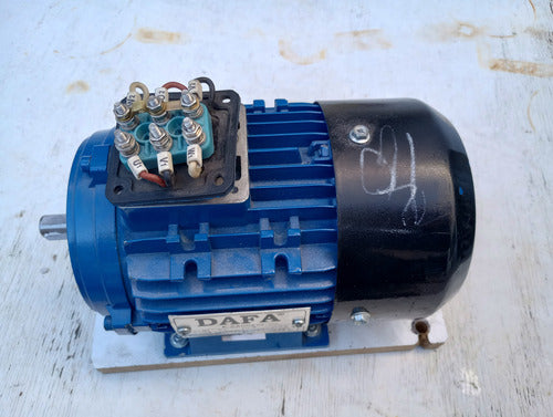 Motor Trifasico 1/3 Hp 1400 Rpm  Blindado Sin Uso Falta Tapa 2