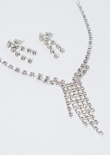 Fashion Jewelry Strass Set: Necklace + Earrings 1