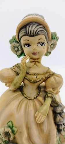 Muñeca Giratoria Musical Lador Suiza 5