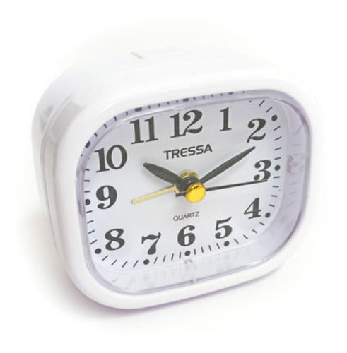 Tressa Analog Alarm Clock AA Battery with Light DD-964 0