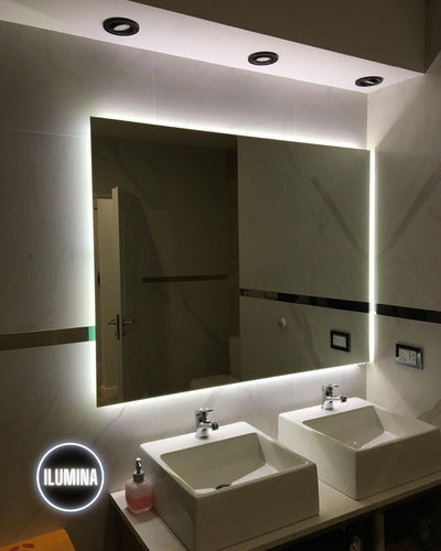 Modern Rectangular LED Lighted Bathroom Wall Mirror 120x70cm 6