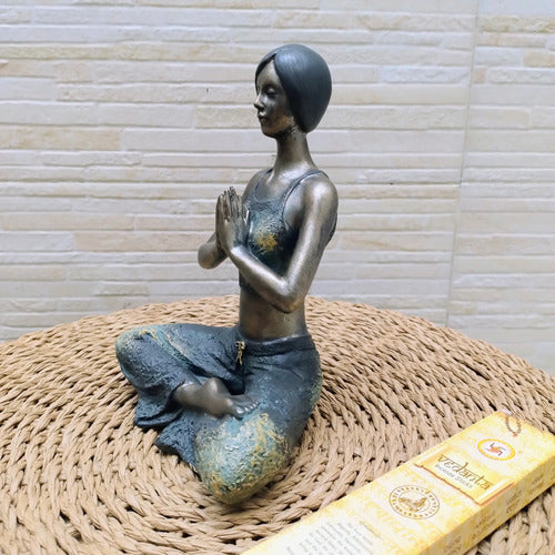 Yoga Lady Figurine 23 cm in Oriental Decorative Poses Resin 2