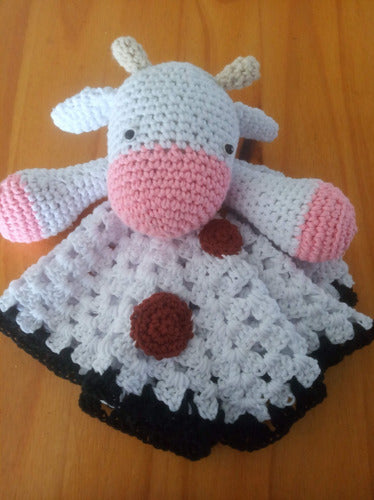 So Far So Good Manta De Apego Crochet - Vaca Amigurumi 1