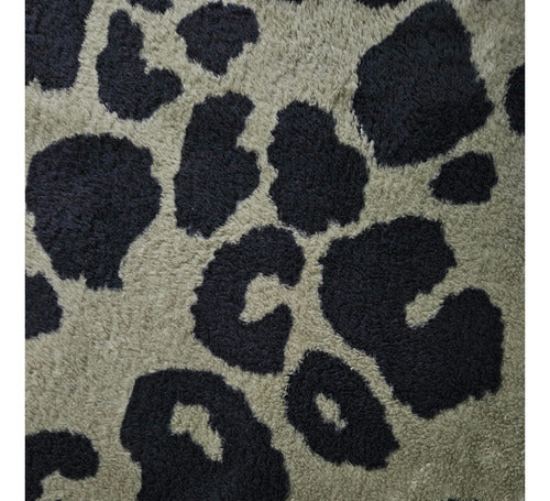 Soft Bifaz Sheepskin Fabric Per Kg, Ideal for Blankets and Sweatshirts 3