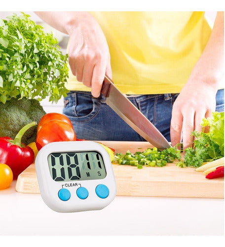 Neutroni Digital Kitchen Timer with Magnet and Holder 1