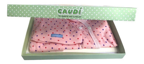 Derqui Bebe Set X3 Bebe Batita Pantaloncito Y Gorrito En Caja Regalo 2