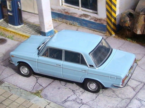 Fiat 125 Colección Argentina 1 43  11cm Salvat  Ixo 1