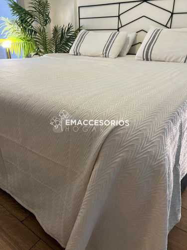 Lightweight Rustic Summer Jacquard Bedspread for 1 Place to Twin Beds 3