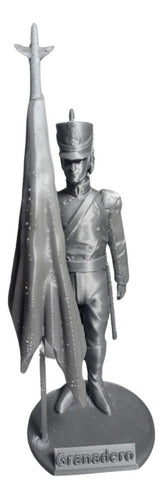 Granadero Mod3, Scale 1/16 (12cm), Silver Color 0