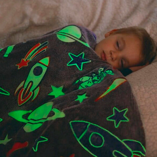 Mnl Luminous Polar Blanket for Kids that Glows in the Dark 6