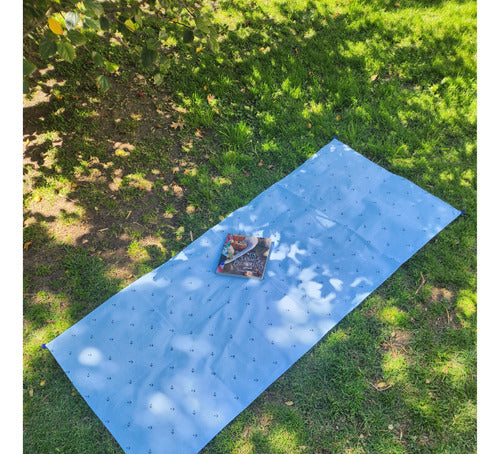 Beach Blanket Lola Pets with Loops 2 x 1.5 Meters 1