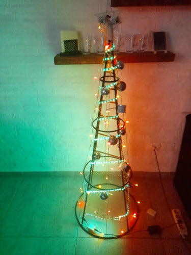 Hierro Christmas Tree 1