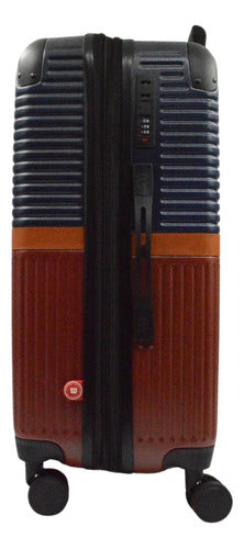 Wilson 28-Inch Casual Blue Unisex Suitcase 2