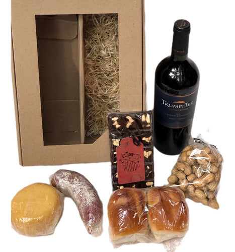 Dulces Chinitas Premium Snack Box for Father's Day 1