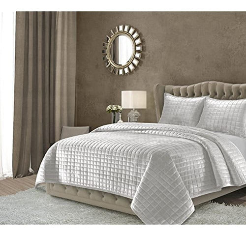 Tribeca Living Florencequikisi Extra Large Solid Velvet Comforter Set 0