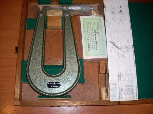 Mitutoyo Micrometer 0-25mm 4