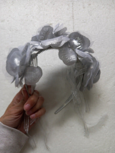 V506 Silver Flowers Headband with Silver Ribbon 3