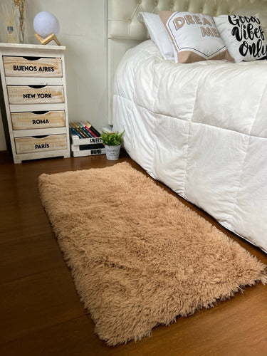 Luxurious Long-Haired Leather Rug 1m x 0.50m 27