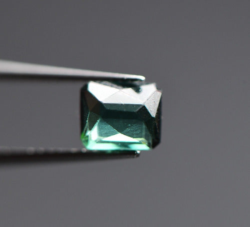 S.V. Gemstones Turmalina Verde 0.90ct 6x4x3mm 6