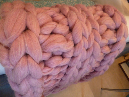 Handwoven Wool Throw Blanket - 1m x 0.54m 3