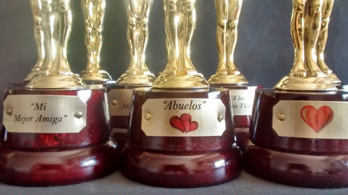 Artemisa Premios y Regalos Oscar Award Statue - 20 cm Wooden Base with Engraving 7