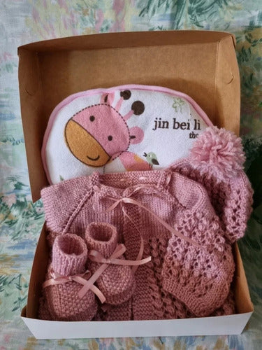 Handmade Rrsinglebox Newborn Layette Set Gift Box 3