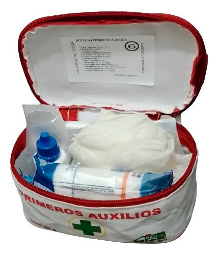 El Boticario First Aid Kit Portable Case 0