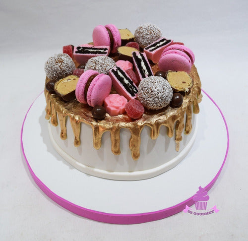 SS GOURMET Torta Drip Cake Dorado Macarons Oreos Bon O Bon Gomita Choco 0