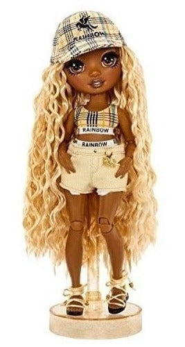 Muñeca Rainbow High Pacific Coast Harper Dune Con 2 Trajes 1