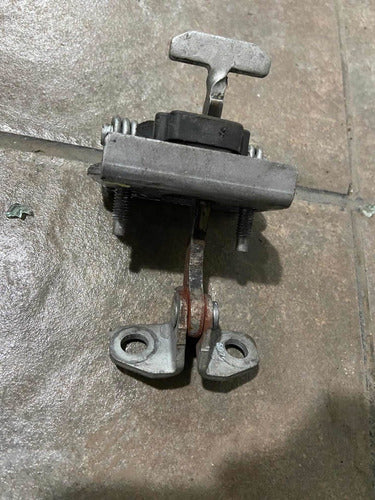 Peugeot Door Limiter Left Original 0