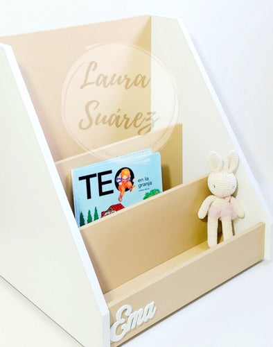 Laura Suárez Montessori Library Children's Book Organizer 2