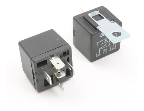 DNI 0106 - Universal Relay 12V 5T 50A 0