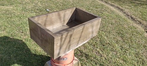 Rectangular Cement Sink with High Solid Lacquer Finish 1