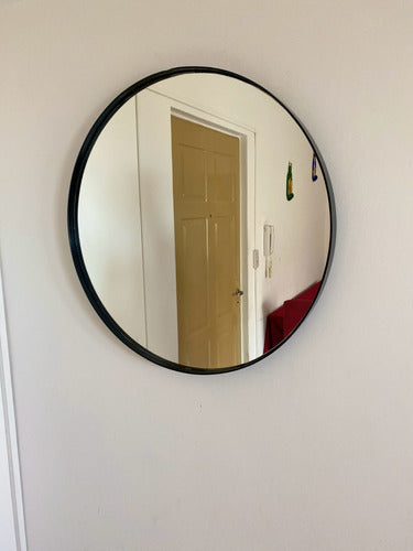 Round Decorative Mirror with Iron Frame 60cm 1