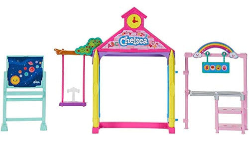 Barbie Club Chelsea Doll and School Playset 3