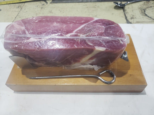 Boneless Cured Ham with Lacquered Ham Holder and Stainless Steel Accents 3