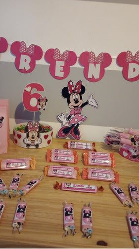 Generic Minnie Mouse Sweet Table with Gifts 2