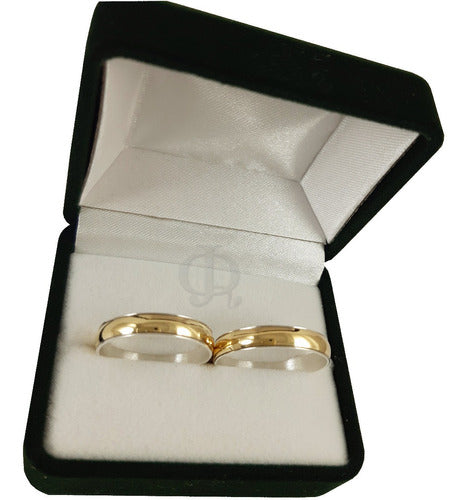 JR Joyas Narrow Platinum and Gold Wedding Bands Engraved with Cases 1