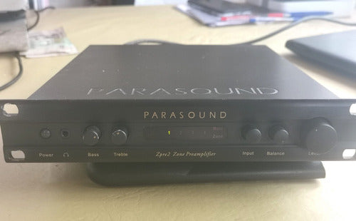 Preamplificador Parasound Zpre2 Con Control Remoto 2