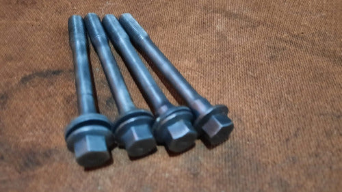 Honda Cylinder Head Bolts XLX 350 1