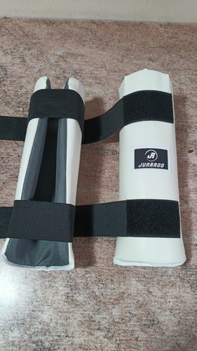 Juarrod White Cuerina Shin Guards 5