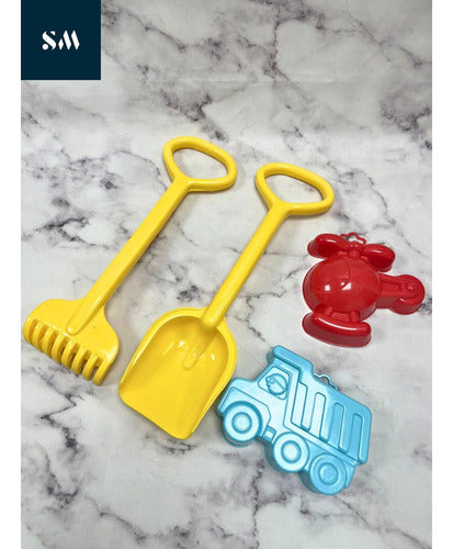 Duravit Beach Play Set - Shovel, Rake, and Sand Molds 1