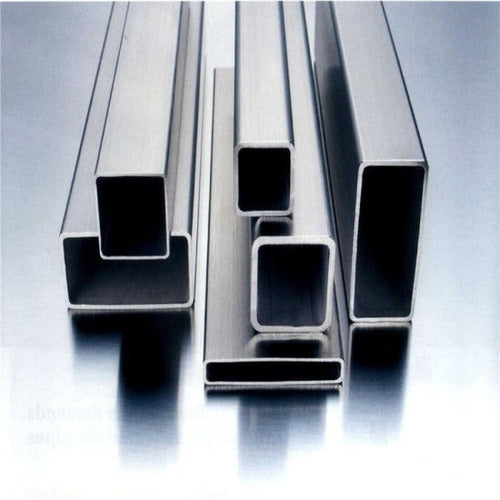 Hierro Listo Rectangular Pipe 30x70mm, Thickness 1.6mm, 6m Long 1