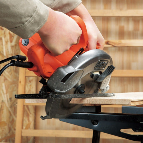 Black+Decker 1400W Circular Saw CS1004 4