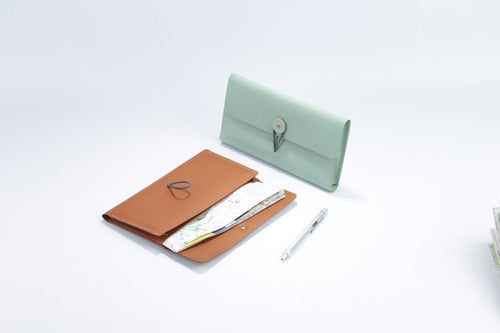 Recycled Sustainable Leather Envelope Clipboard 5