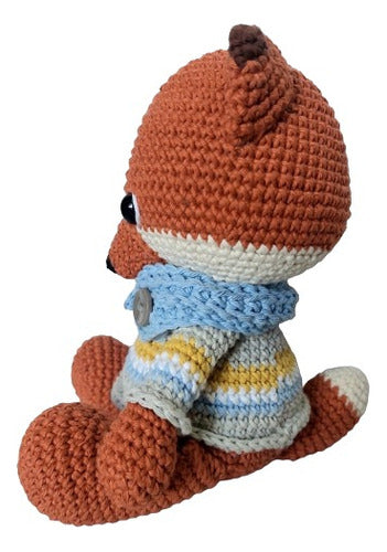 Amanecer Tejiendo Amigurumi Security Doll 1