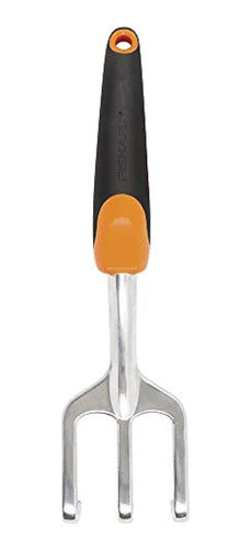 Fiskars Ergo Scratch Tool Garden Cultivador 0