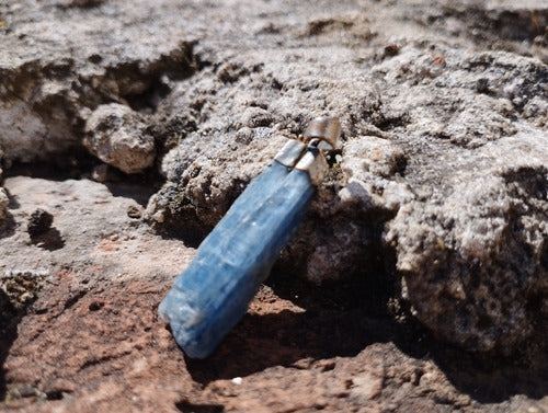 Blue Kyanite Pendant Silver Plated Setting Gemos Minerals 1