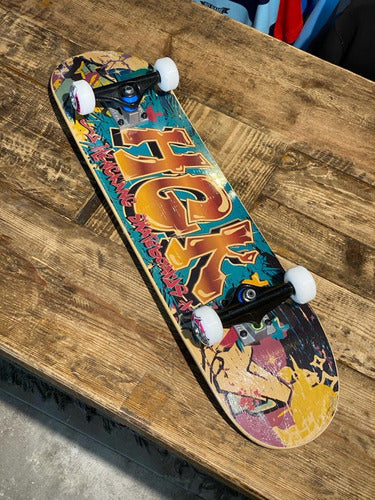 Complete Hengkang Graffiti Professional Skateboard 8