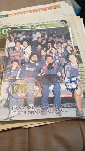 Lote Diarios Revistas Y Fotos Del Club Defensor.. Leer. 7